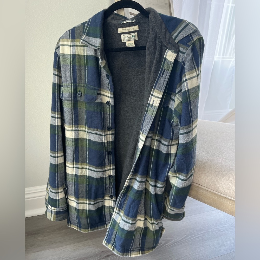 Fleece lined L.L. Bean Flannel Mens Medium